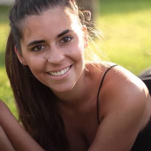 Meet your Posher, Renata